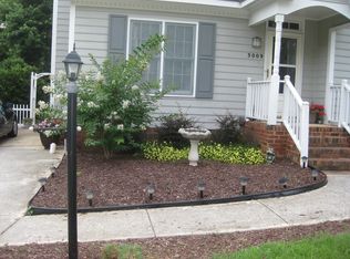 3009 Chippendale Rd, Raleigh, NC 27604