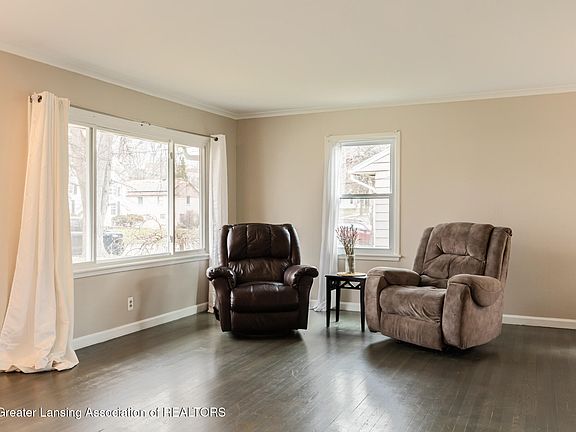 3rd image of 1159 Marigold Ave
