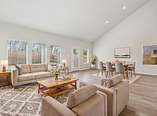 5403 Kingdom Heights Blvd, Rosenberg, TX 77471