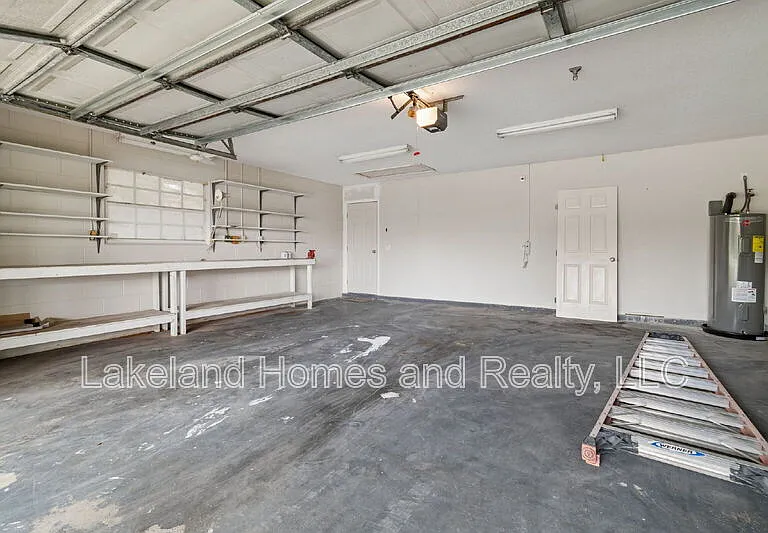 95 Woodside Dr — Photo 42