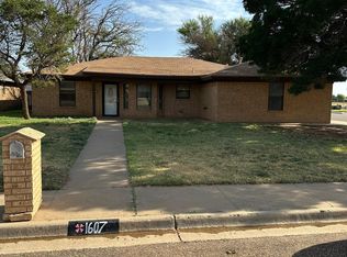1607 E Brandee Ln, Brownfield, TX 79316