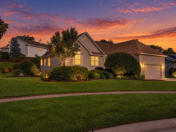4th image of 809 Tuckaway Ct
