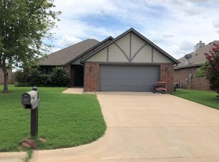 809 E Baker Ct, Stillwater, OK 74075