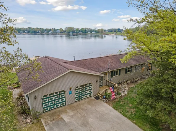 11361 W Cannonsville Rd, Trufant, MI 49347