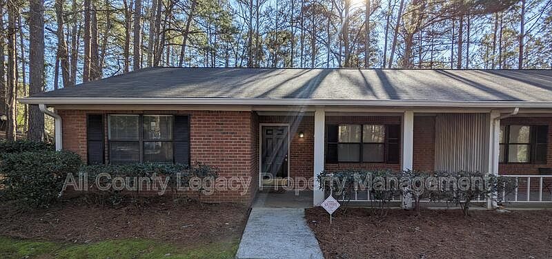 1st image of 3214 Sarah Lou Dr