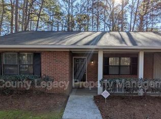 3214 Sarah Lou Dr, Snellville, GA 30078