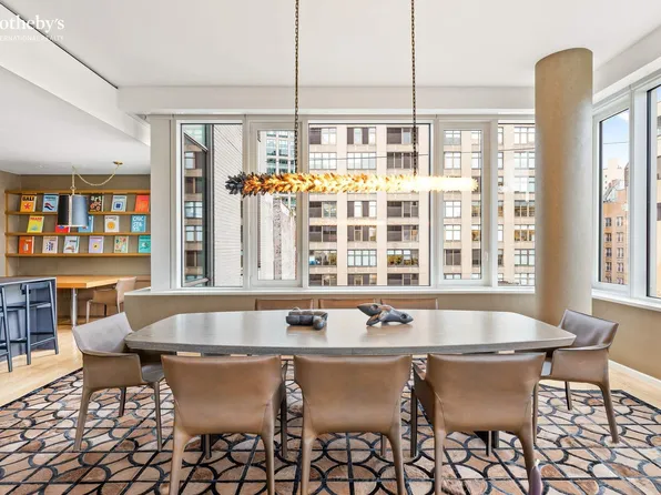 350 West Broadway image 3 of 15