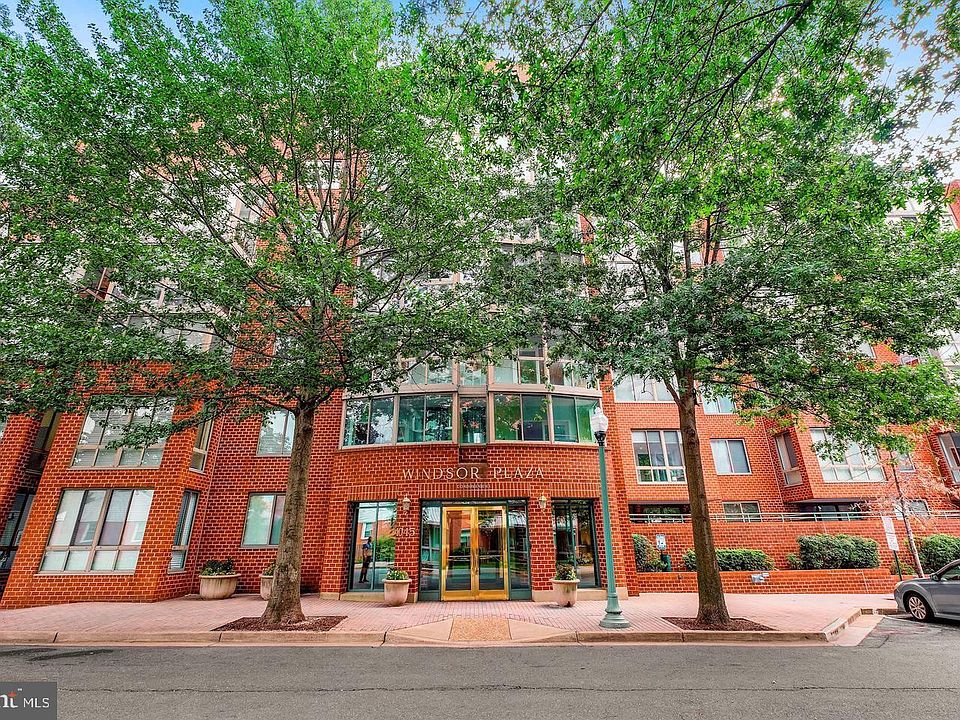 1st image of 1045 N Utah St #2307