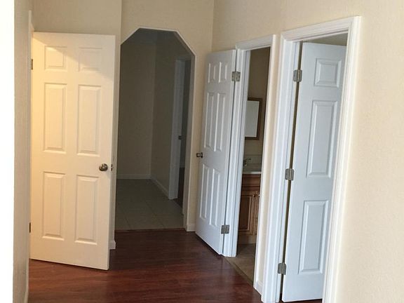 3rd image of 4250 Bassett St
