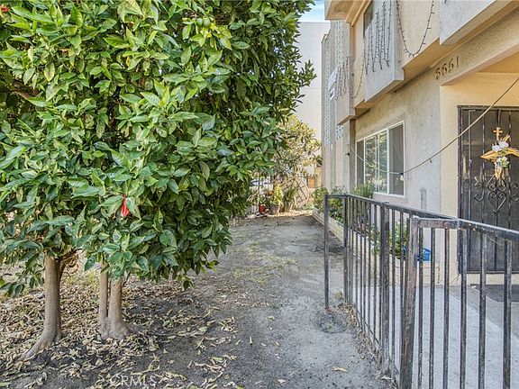 4th image of 6651 Beck Ave