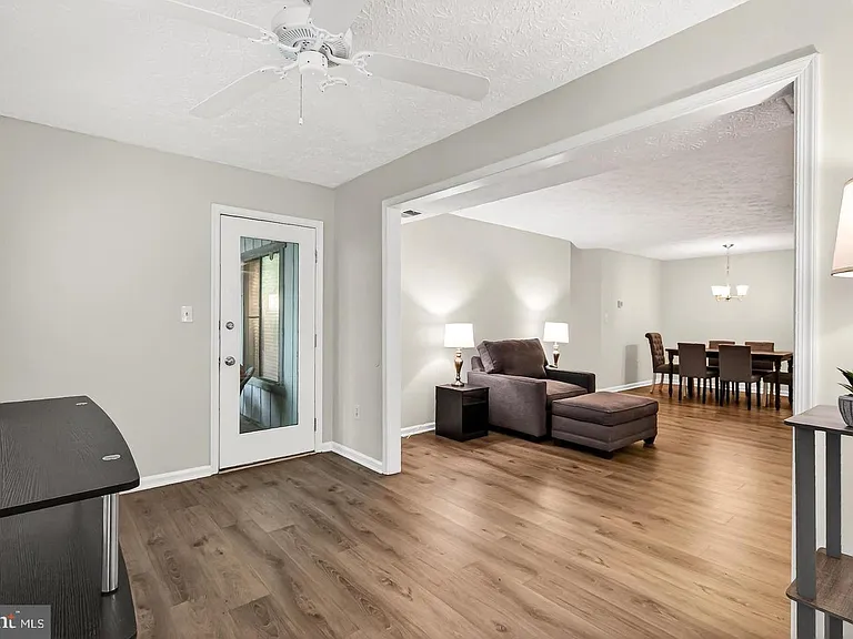 2251 Hunters Run Dr #2251 — Photo 15
