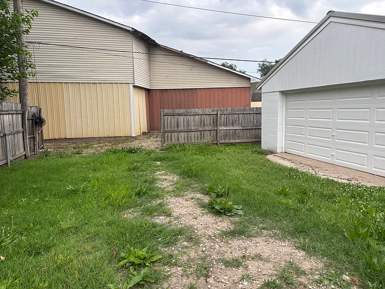 1109 Saint Helena Dr — Photo 28