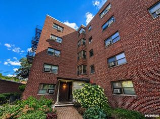 3020-3030 Edwin Ave #5-H, Fort Lee, NJ 07024