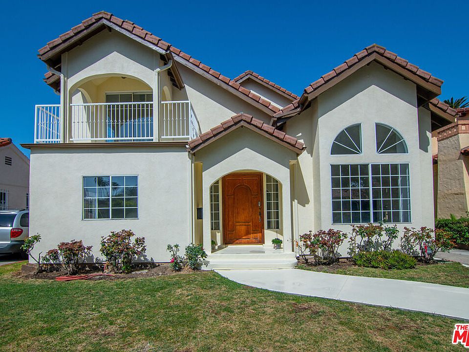 1st image of 534 N Citrus Ave