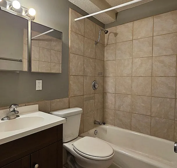 University Villas — Photo 8