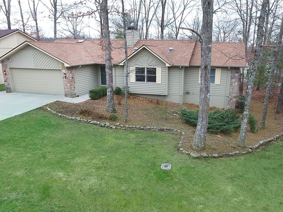 1st image of 114 Sheffield Dr
