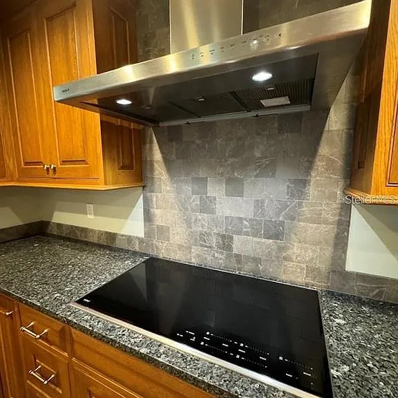 5033 Vivienda Way #19 — Photo 9