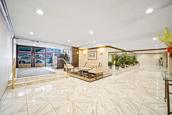 Rented by Compass | media 6