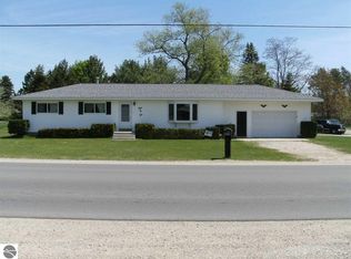 402 N Birch St, Kalkaska, MI