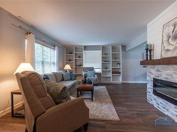 4th image of 4448 Vogel Dr
