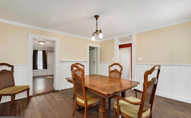 305 Lennox Ave — Photo 23