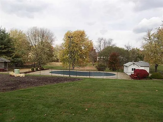 174 Woodhaven Dr — Photo 21