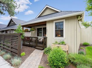301 S Pine St, Sisters, OR 97759