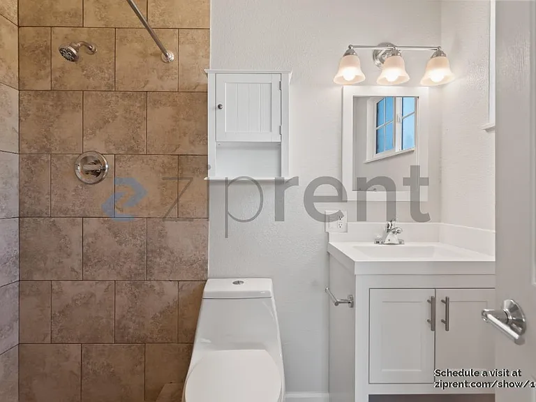 4726 Armour Dr — Photo 17