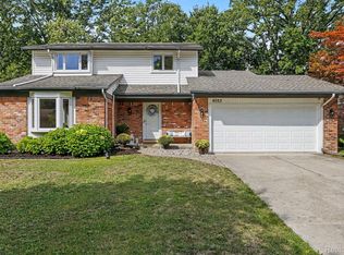 6023 Beaufort Dr, Canton, MI 48187