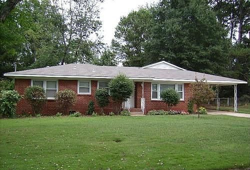 1st image of 1116 Retlaw St NW