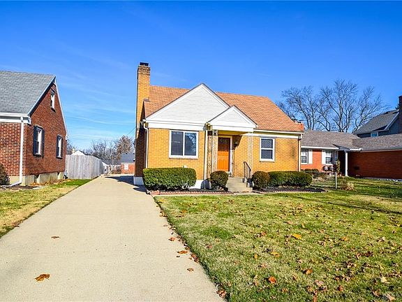 2nd image of 417 East Dr