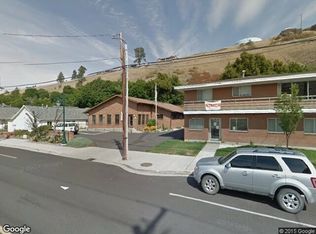 300 N Mill St #1, Colfax, WA 99111