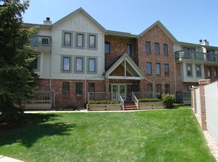 6475 S Dayton St APT 105, Englewood, CO 80111