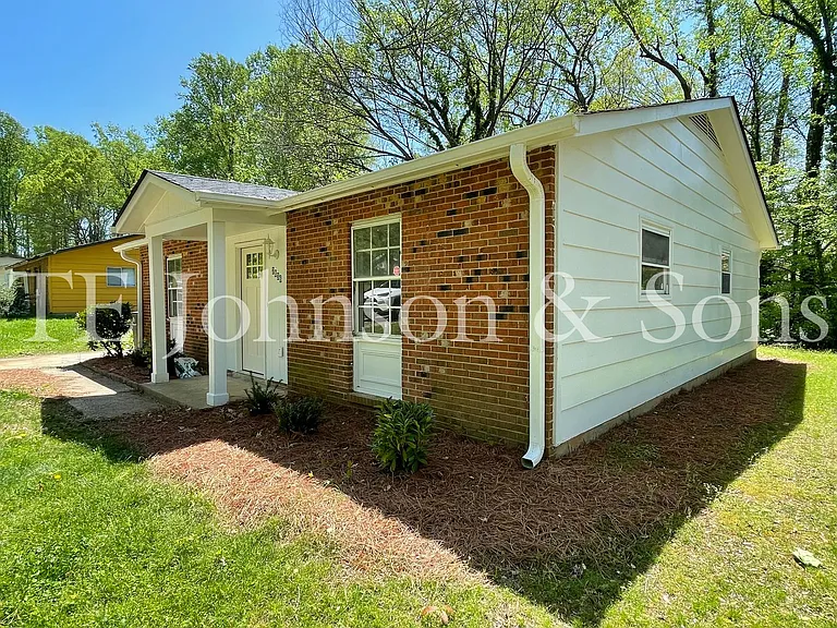 2836 Inca Ln — Photo 19