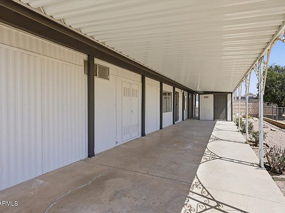 3rd image of 9618 E EDGEWOOD Avenue