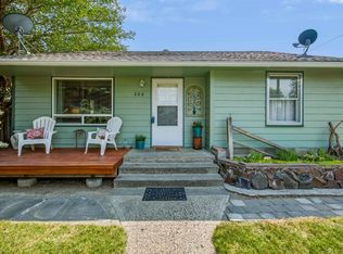 206 E 14th Ave, Kennewick, WA 99337