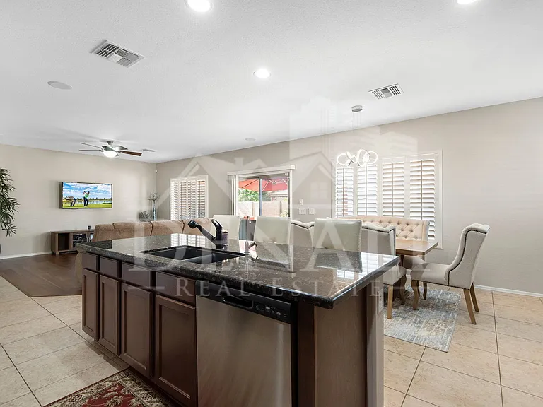 2881 E Tonto Dr — Photo 7