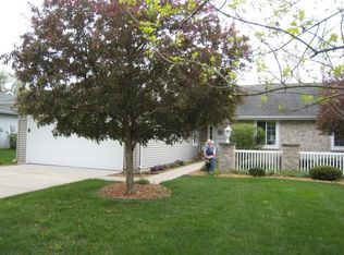18556 Garwood Ct, South Bend, IN 46637