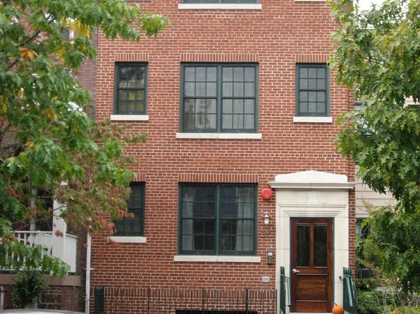 510 8th St NE #4, Washington, DC 20002