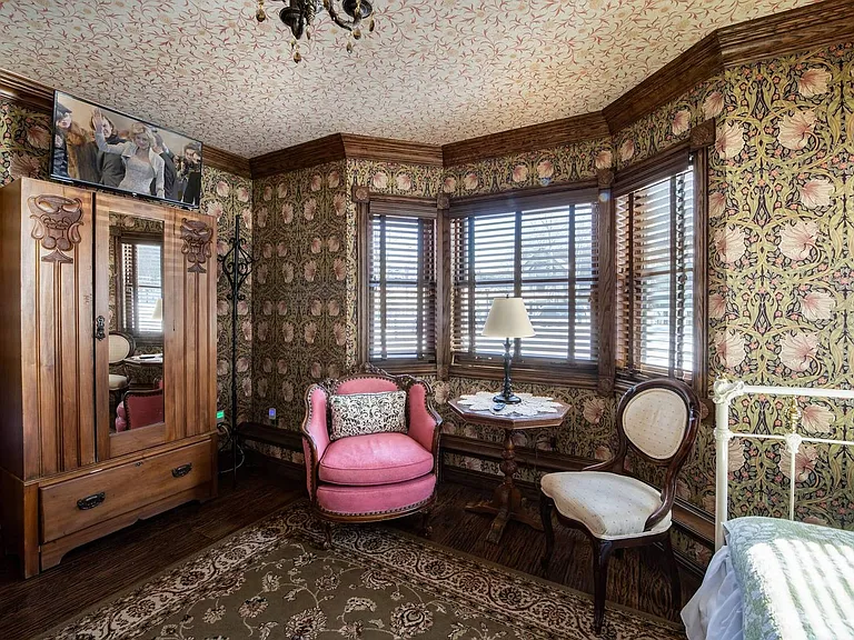 301 S. French St — Photo 19