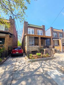 151 Van Nostrand Ave, Jersey City, NJ, 07305