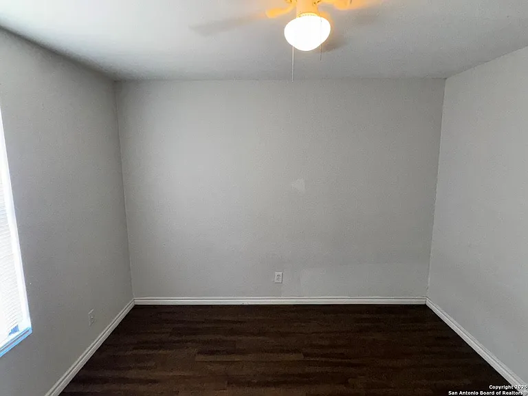 830 W Hutchins Pl #3 — Photo 7