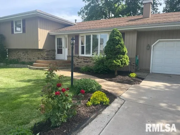 9516 W Buckingham Ct, Mapleton, IL 61547