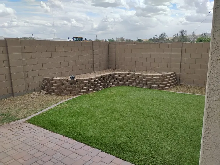 S 35th Pl — Photo 44