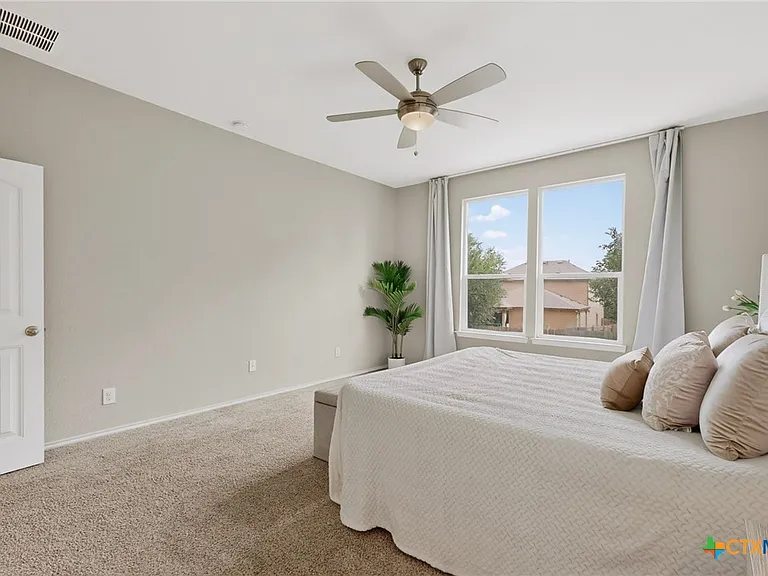 429 Sheepshank Dr — Photo 22