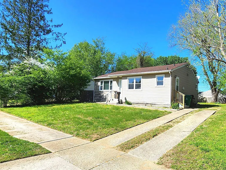 5 Glenwood Dr — Photo 3