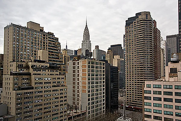 Rented by Douglas Elliman | media 25