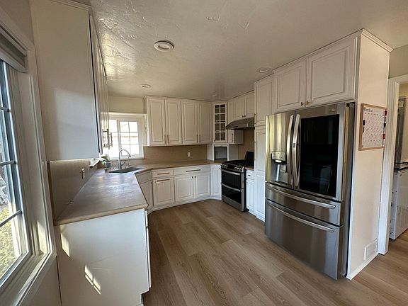 5th image of 1428 Meridian Ave