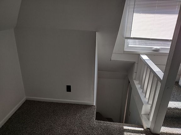 4th image of 1401 S 10th St APT 4