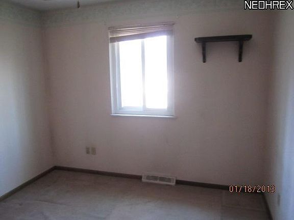 3rd image of 12348 Carroll Dr